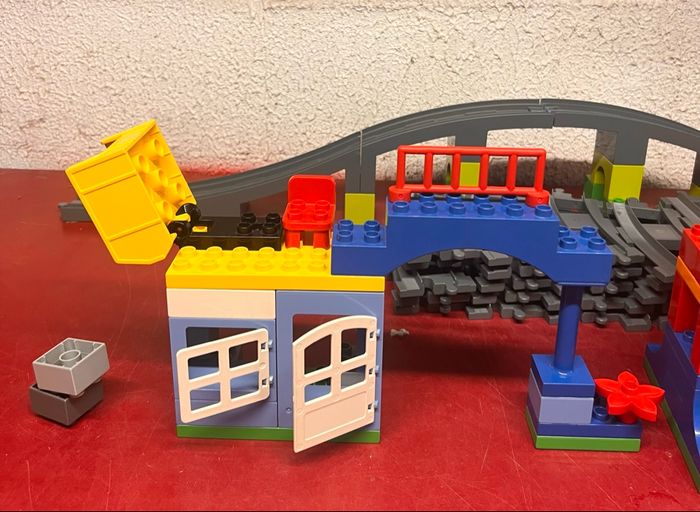 Circuit train de luxe Lego Duplo - photo numéro 9