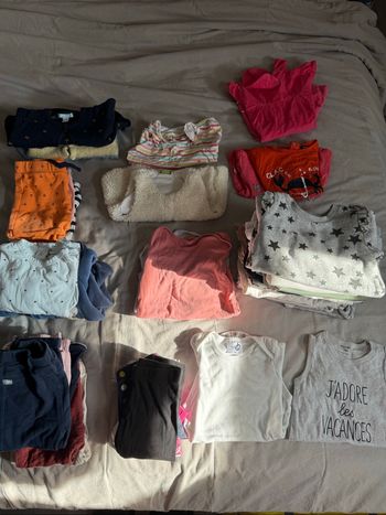 Lot vêtements bébé fille ( 18 mois )