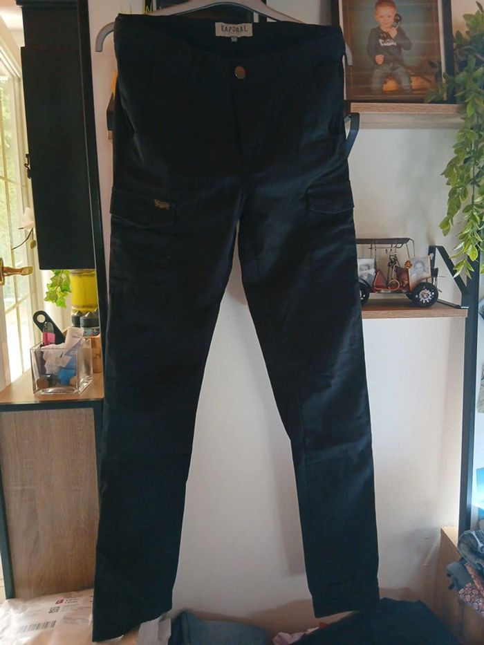 Pantalon kaporal 16 ans