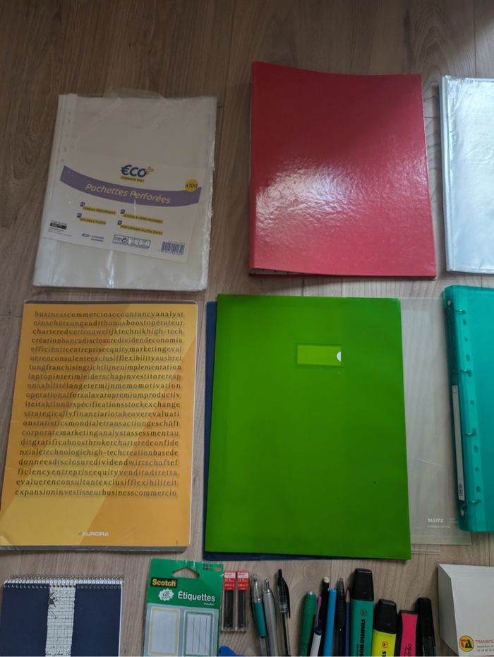 Lot fournitures scolaires - photo numéro 8