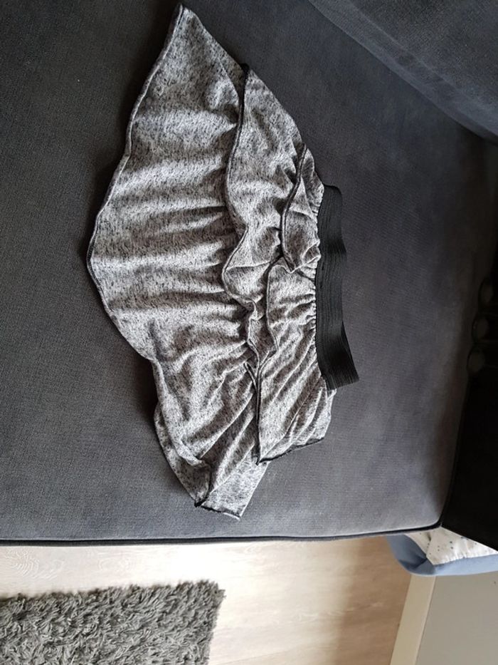 2 jupes - photo numéro 3