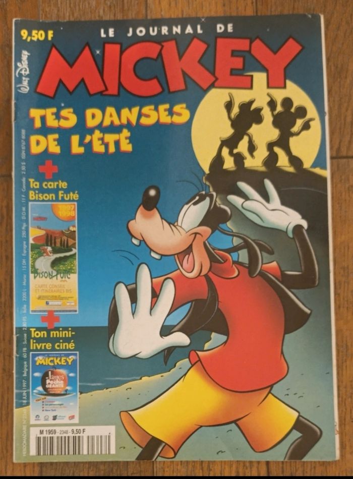Ancien journal de mickey avec cadeau livret James et la pêche géante N°2348 de 1997 vintage - photo numéro 2