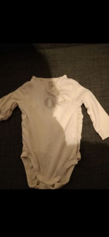 Lot de 3 bodies taille 3 mois