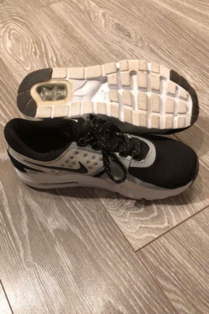 Basket Nike taille 39 - photo numéro 4