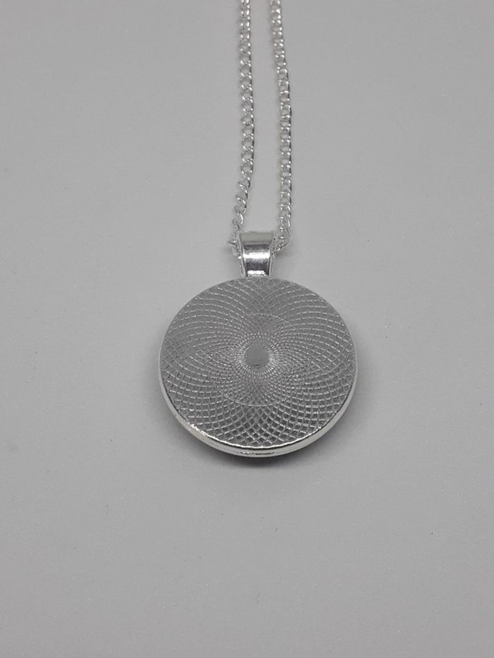 Collier Buffy contre les vampires - photo numéro 4