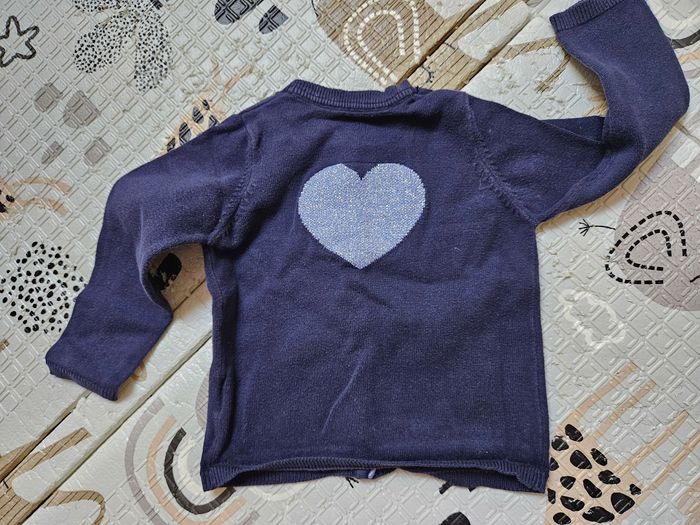 Lot 3 gilets 18 mois - photo numéro 3