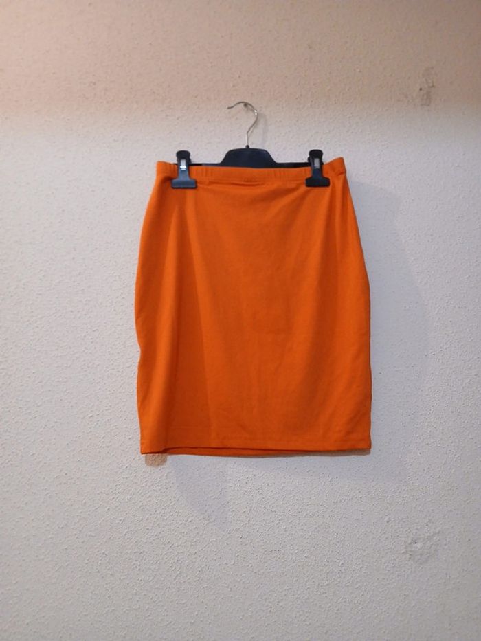 Jupe courte /élastique orange " shein" taille s - photo numéro 3