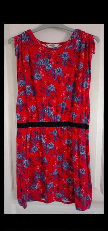 Robe Kaporal neuve en 16 ans