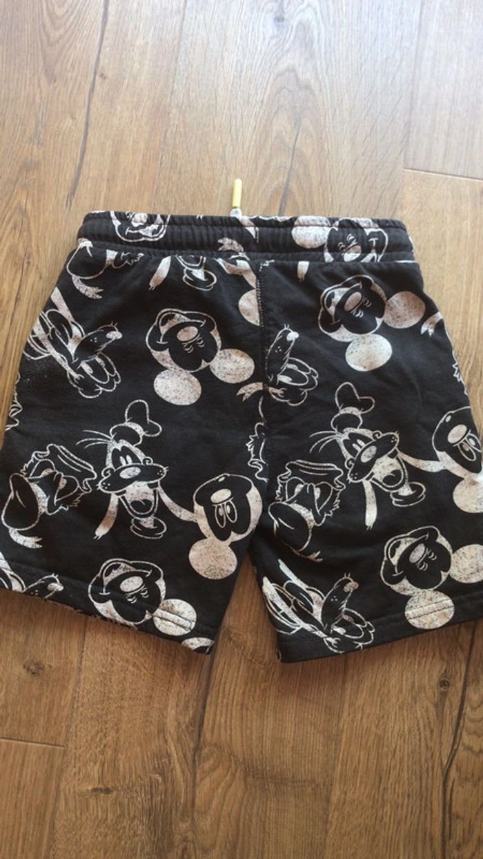 Short Mickey 5 ans - photo numéro 5
