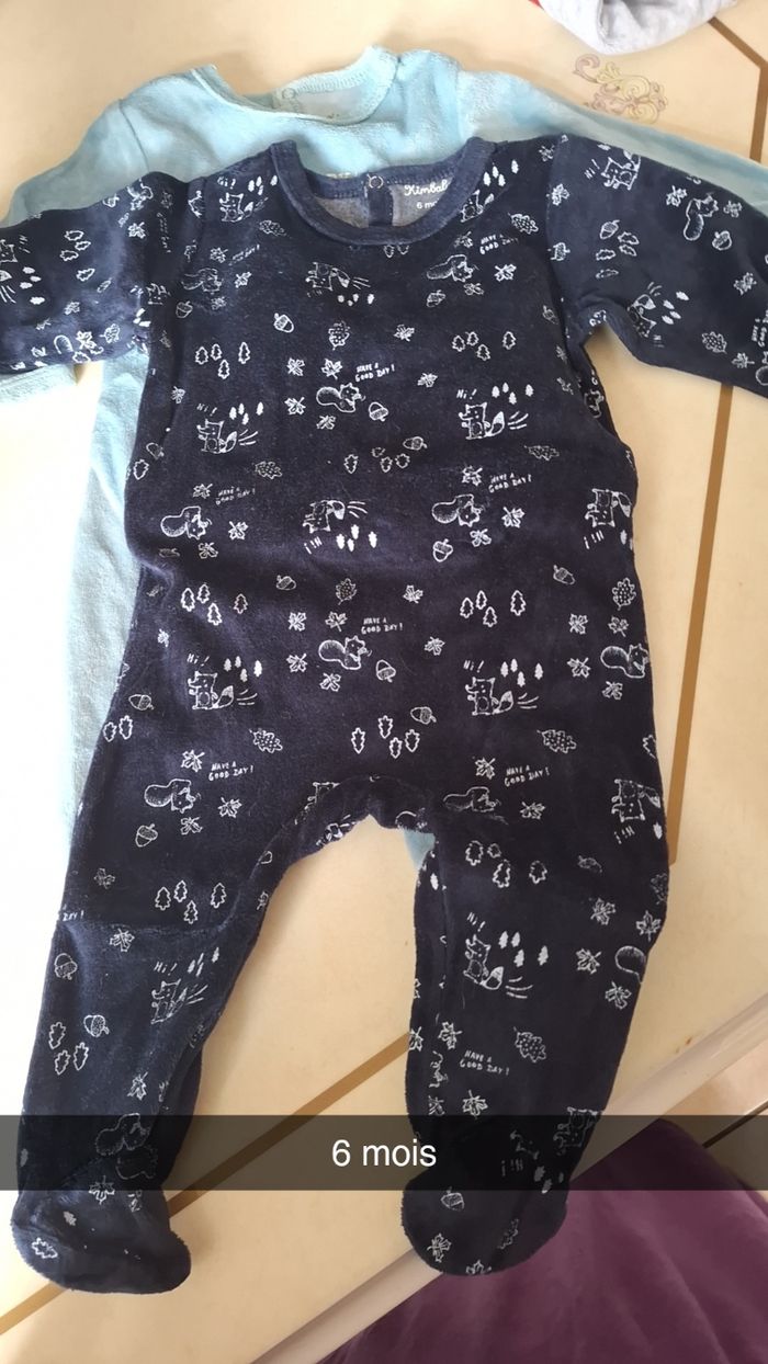 Lot pijamas 6 mois - photo numéro 9