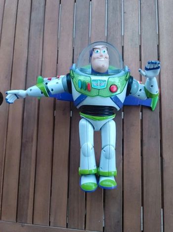 Grande figurine environ 30cm Buzz l'éclair toy story