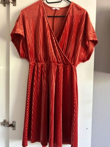 Robe manches courtes