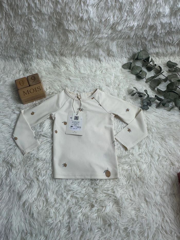 T-shirt anti UV Konges Slojd taille 9 mois