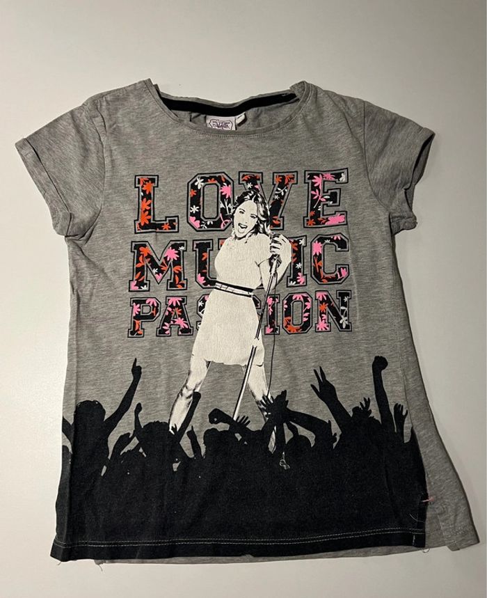 Lot de 2 t shirts 8 ans - photo numéro 4