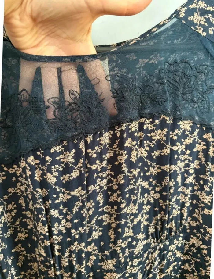Robe fleur marine détails fleurs et transparence Bonobo S - photo numéro 3