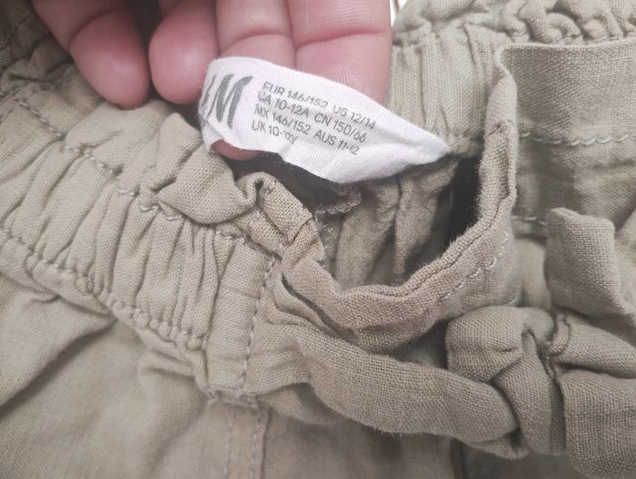 Short h&m 11/12 ans - photo numéro 2