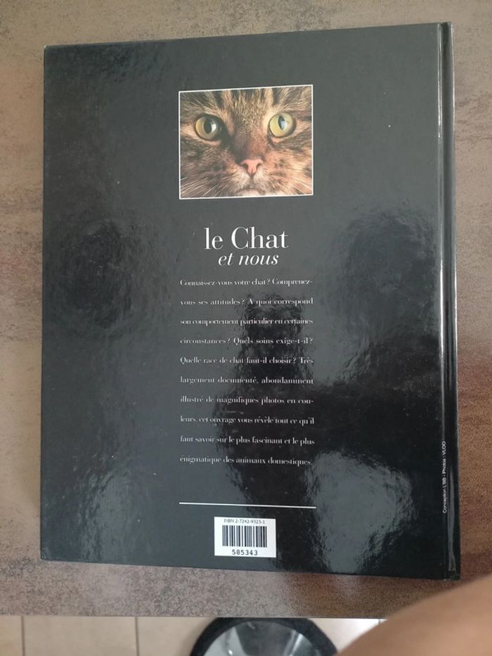 Livre "le chat et nous" - photo numéro 2