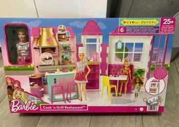 Barbie restaurant