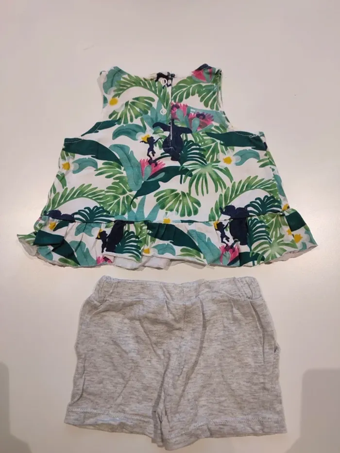 Pyjama 6 mois - photo numéro 2