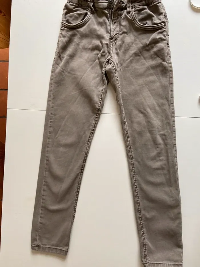 Pantalon agréable 12 ans