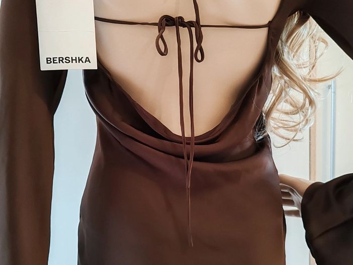 Robe satinée - photo numéro 8