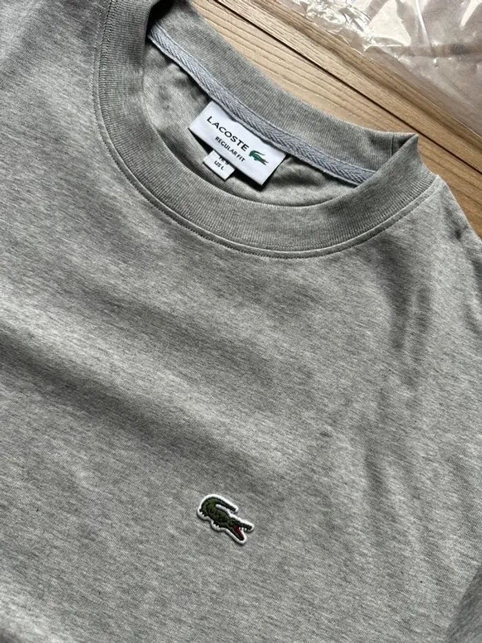 T-shirt Lacoste Gris - photo numéro 3
