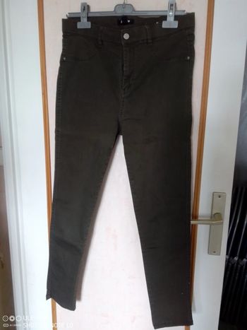 Pantalon T42