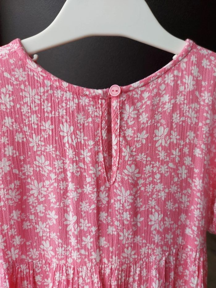Robe rose fleurie, La Halle, taille 5 ans. - photo numéro 9