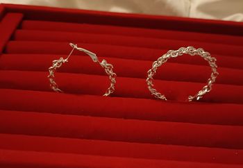 Boucles d'oreilles créoles en plus S 925