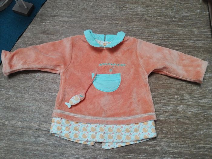 Pull et tshirt intégré orange poisson mixte