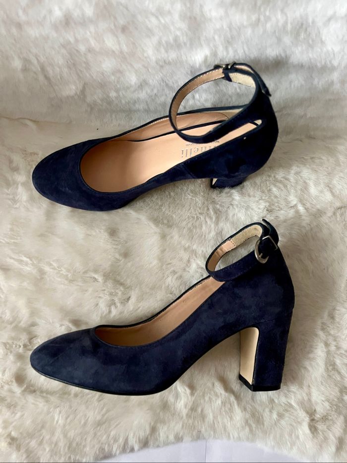 Escarpins en cuir avec brides bleu marine Minelli pointure 36, talons 7 cm - photo numéro 2