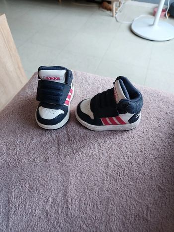 Basket chaussures Adidas