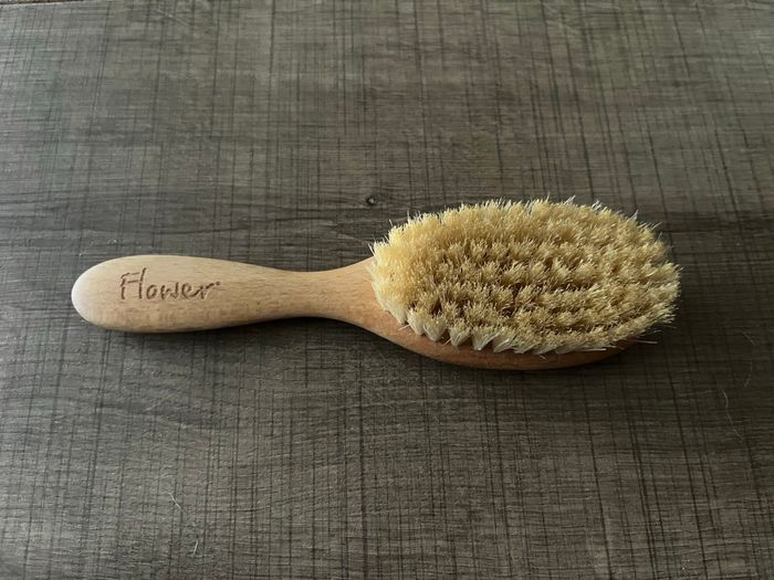 Brosse à cheveux hêtre et soie naturelle