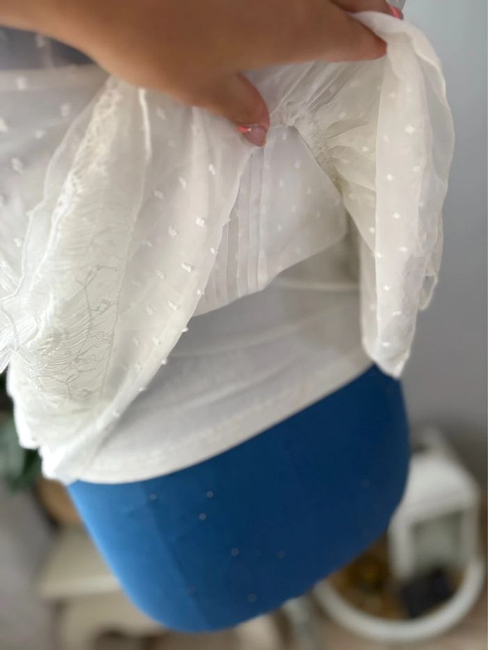 Haut Morgan - fluide en dentelle - crème/blanc - taille 36/S - en très bon état - photo numéro 4