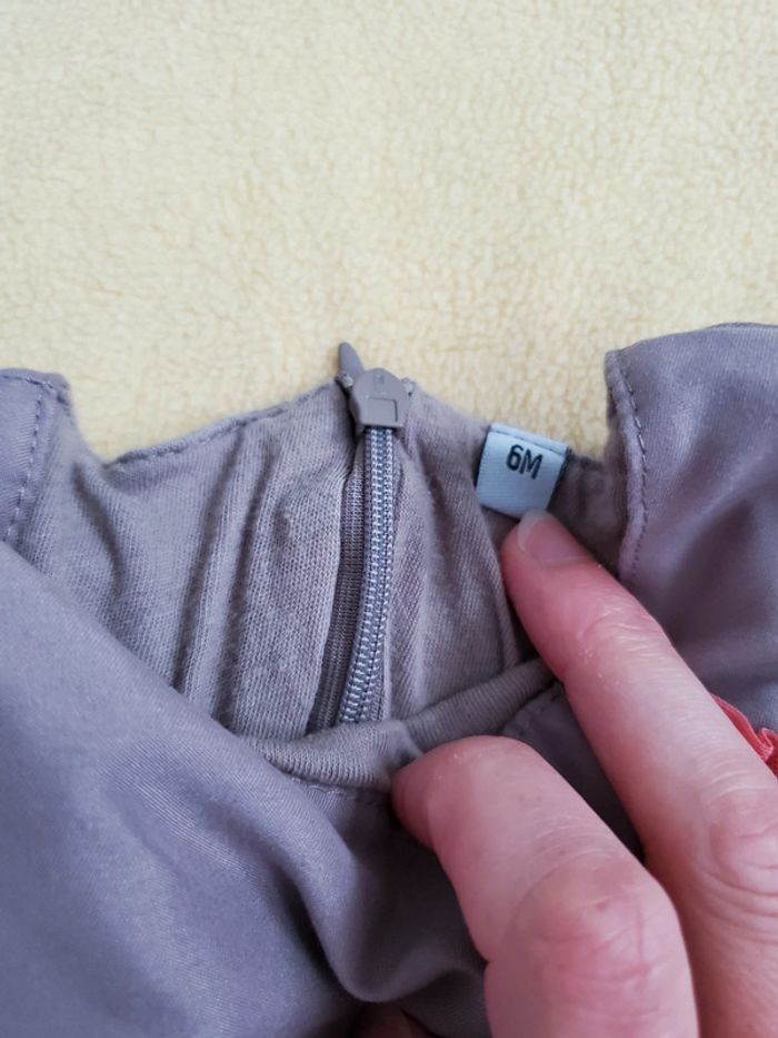 Robe 6 mois - photo numéro 2