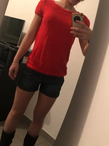 Tee shirt