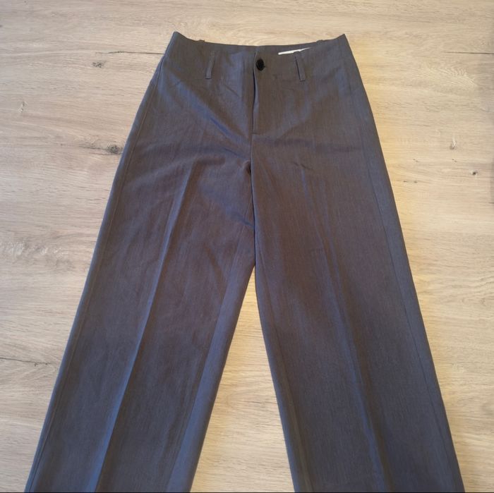 Pantalon gris - coupe droite / large - chic - photo numéro 3