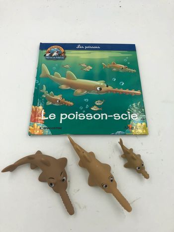Livre + 3 figurines / le poisson-scie collection Altaya