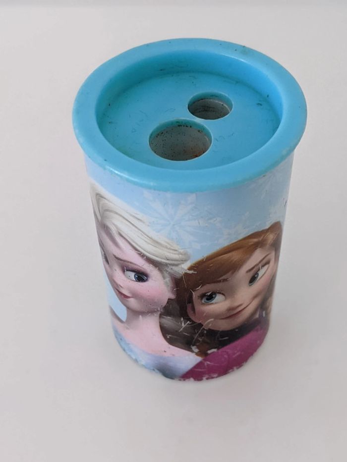 Taille crayon Reine des Neiges avec réservoir - photo numéro 3