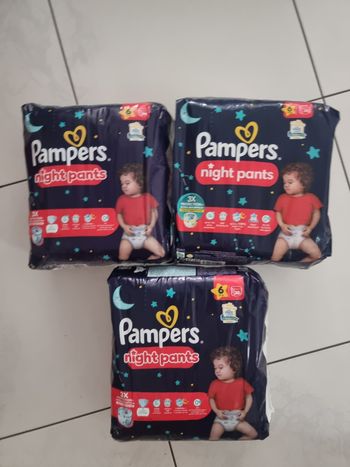 90 couches taille 6  pampers night pants