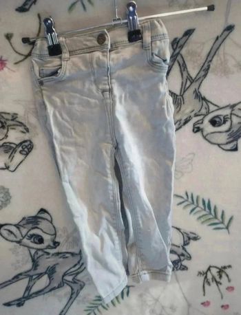 Pantalon tape a l'oeil 18 mois
