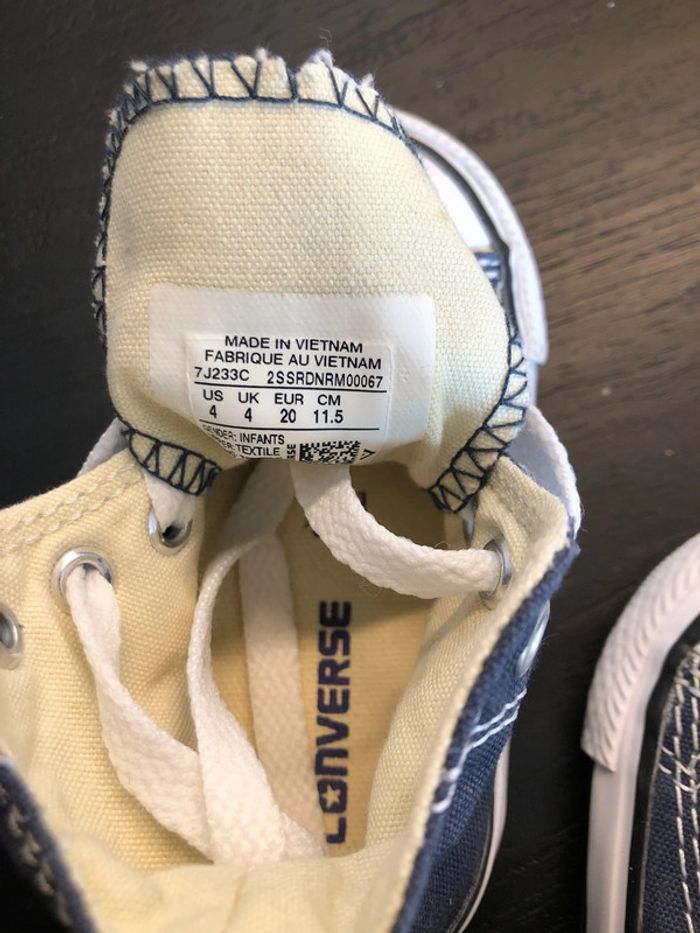 Converse Chuck Taylor neuve taille 20 bleu marine - photo numéro 4