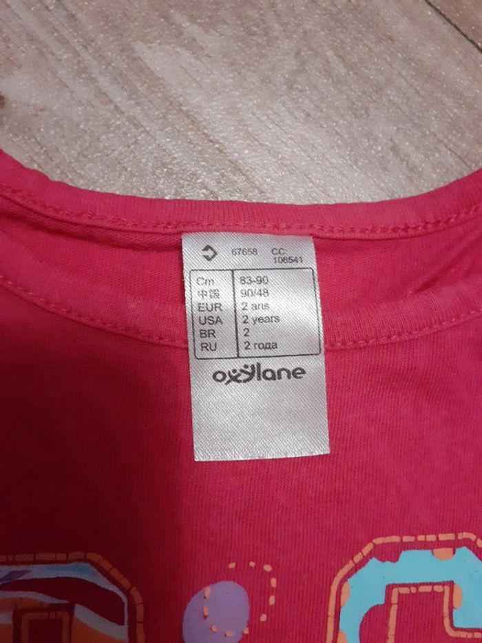 Débardeur fille rose écritures multicolores 2 ans - photo numéro 4