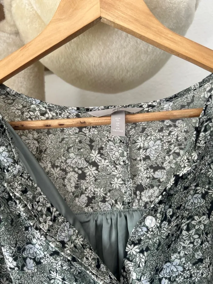 Robe fleurie H&M - photo numéro 2