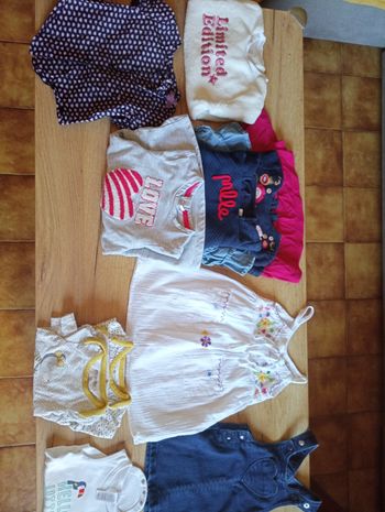 Lot de vêtements fille