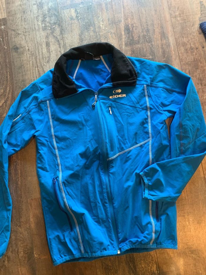 Veste coupe vent bleu