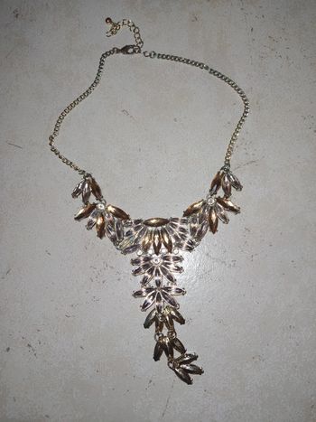 Magnifique collier Mango