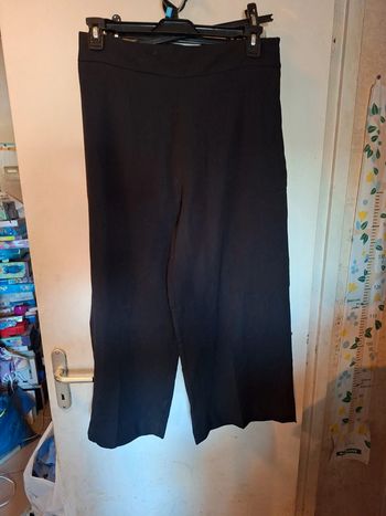 Pantacourt jambe large 42