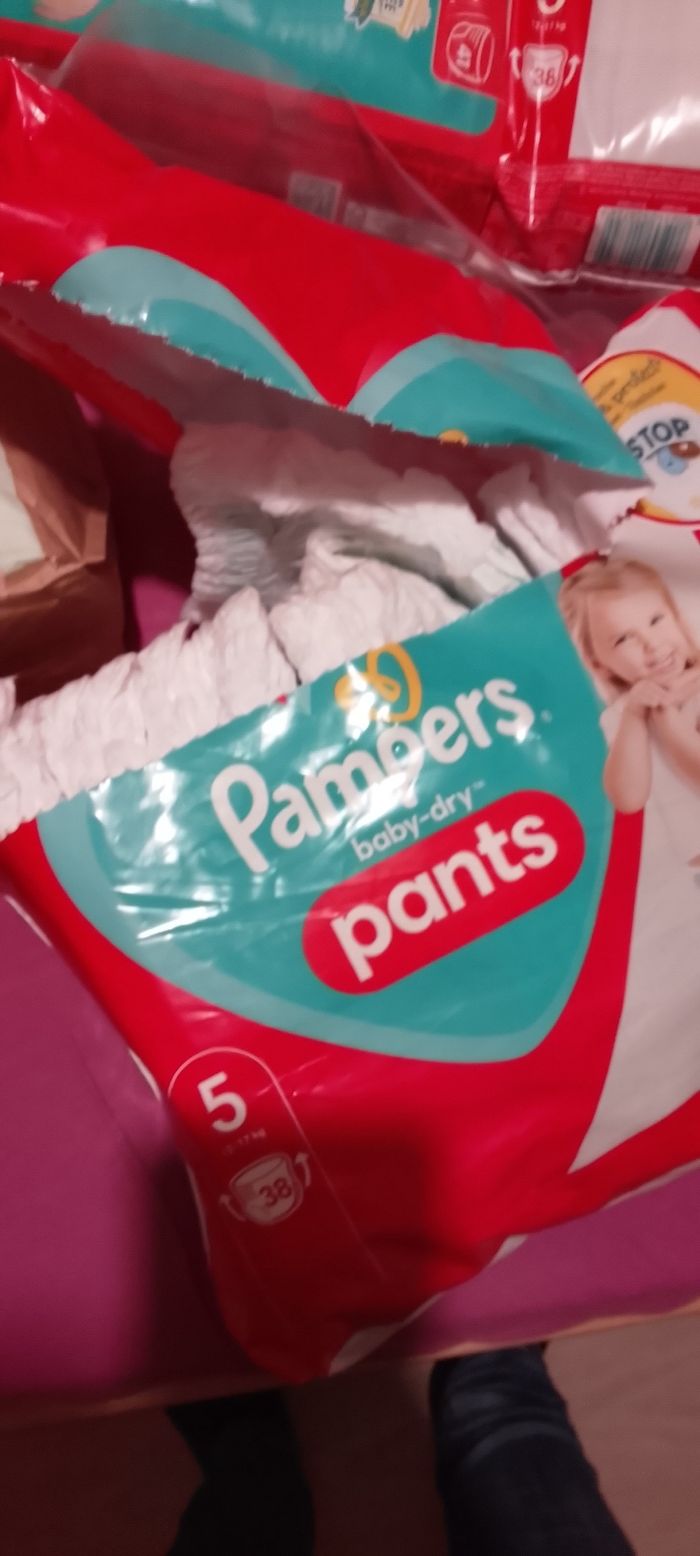 Gros lot couche pampers pants - photo numéro 4