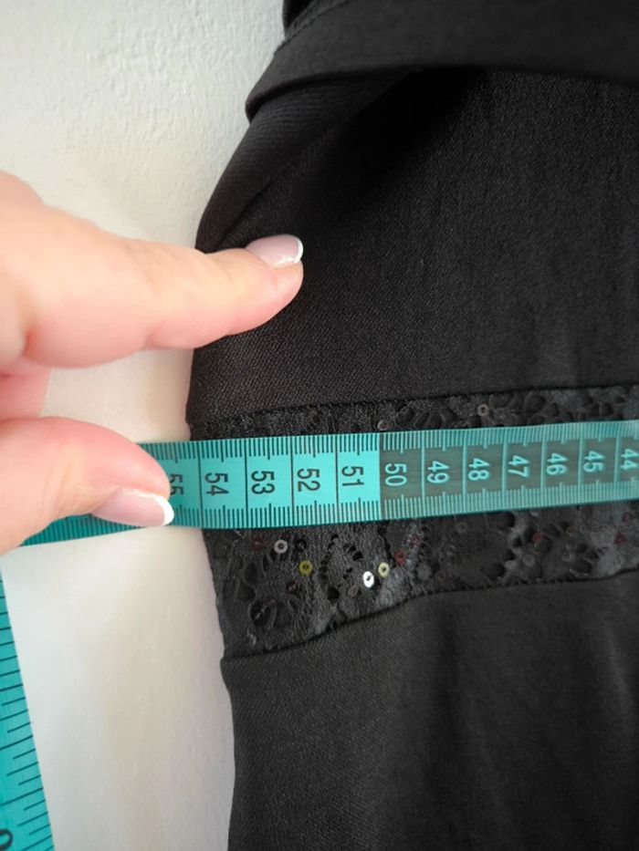 Robe avec cape Avon taille 52 54neuve - photo numéro 5